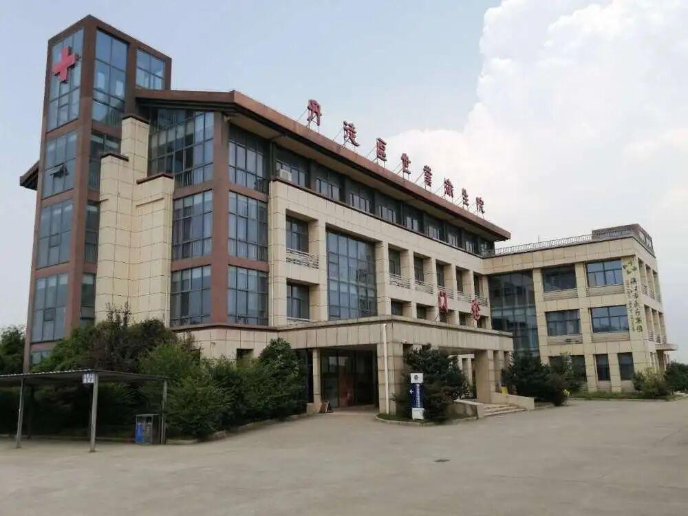 2020年8月20日拍摄的江苏省镇江市世业镇卫生院。新华社发(胡小忠摄) 图片